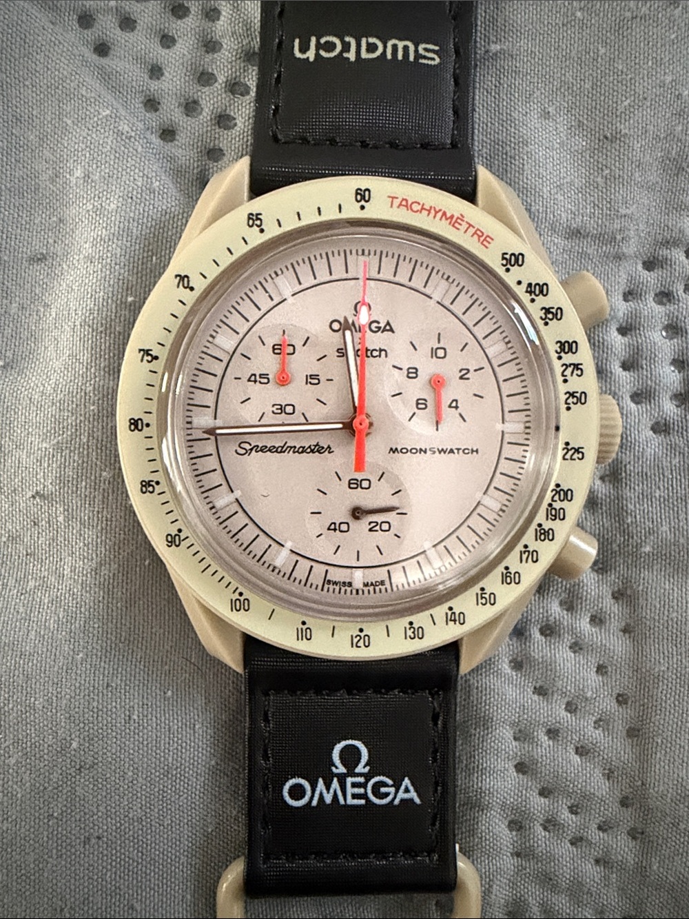 Omega Swatch MoonSwatch Speedmaster mission to juniper